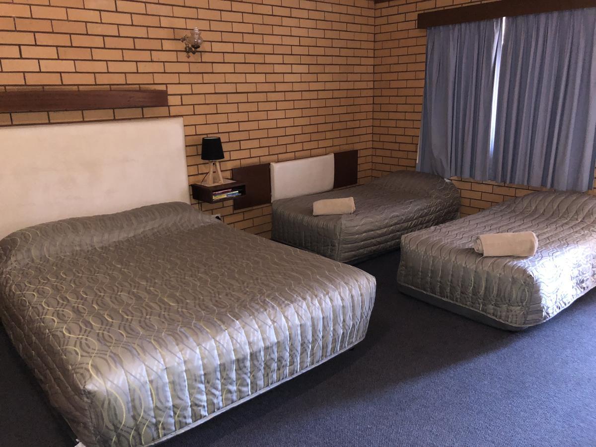 Stockman Motor Inn Narromine Dış mekan fotoğraf