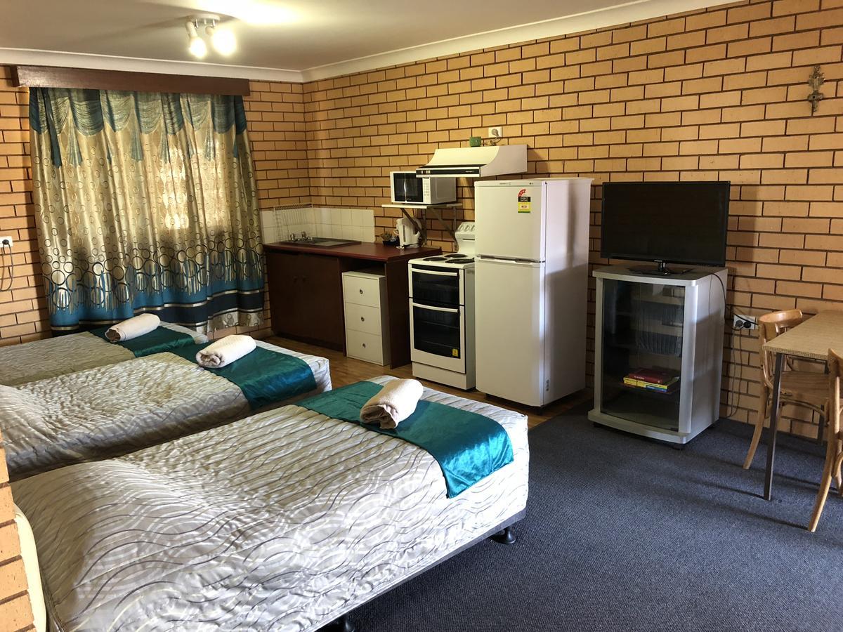 Stockman Motor Inn Narromine Dış mekan fotoğraf